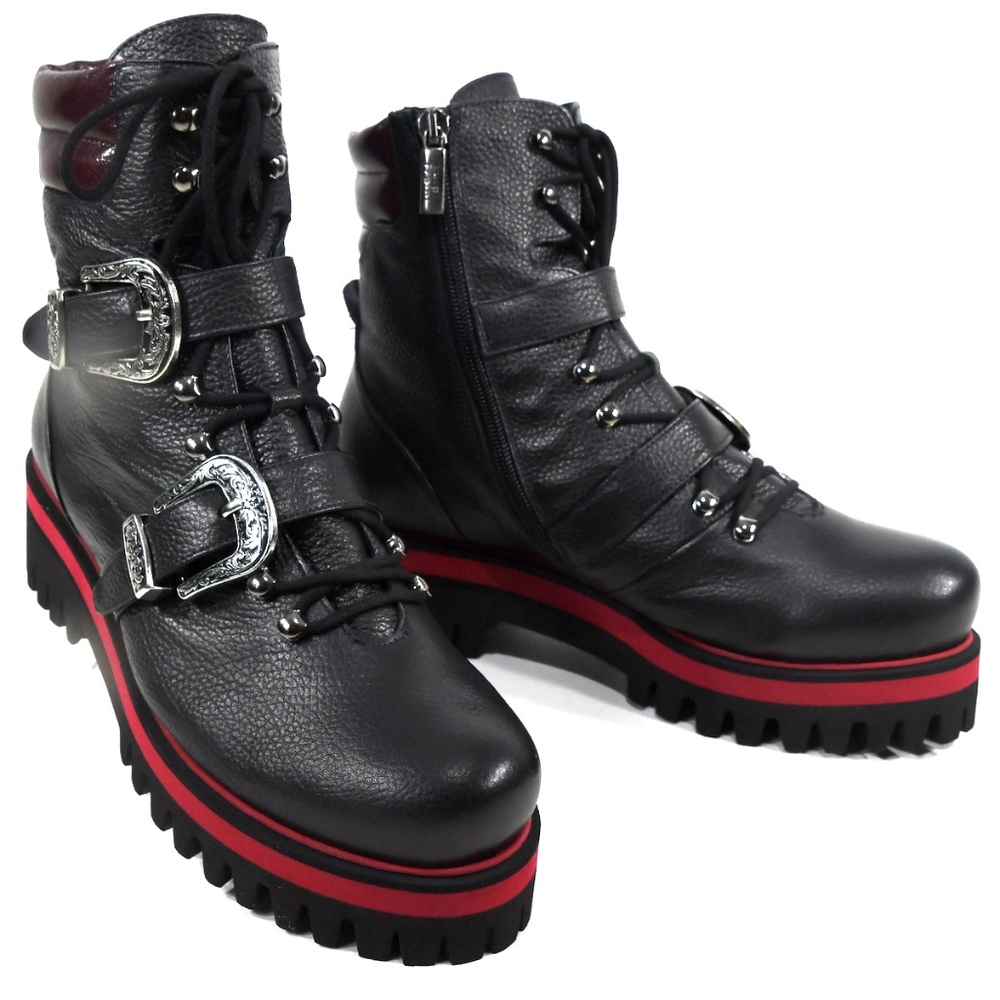LUIGI TRAINI WOMEN'S WINTER LEATHER BOOTIE